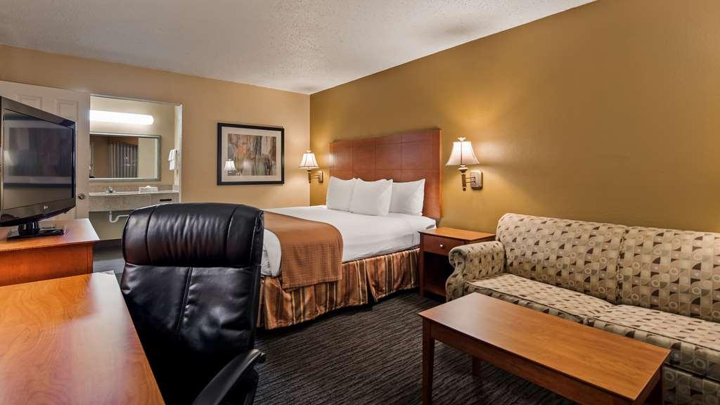 Quality Inn & Suites Dallas-Cityplace Room photo